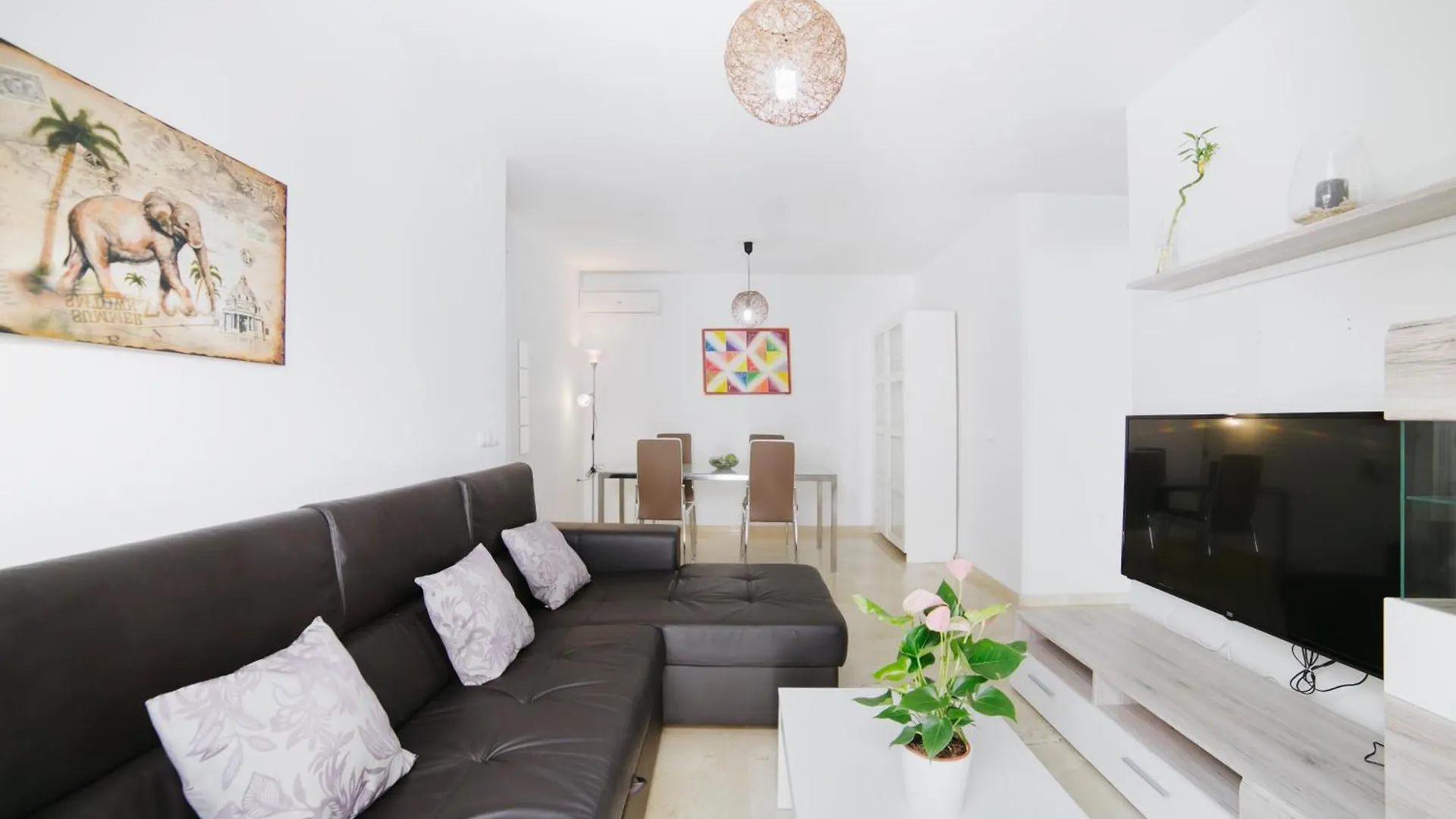 Apartamentos Salamanca Málaga Spanien