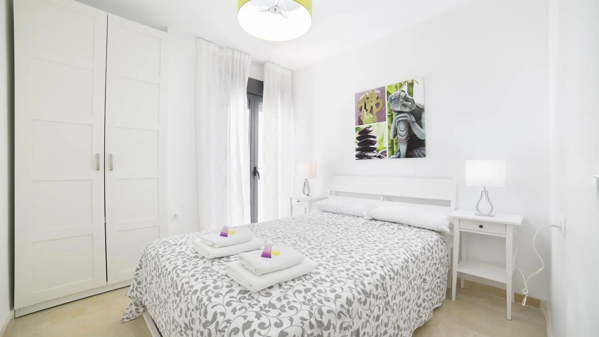 Apartamentos Salamanca Малага 0*,  Испания