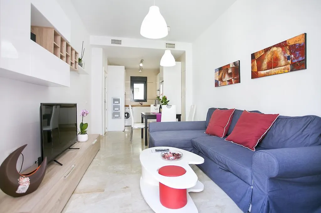 Apartamentos Salamanca Малага
